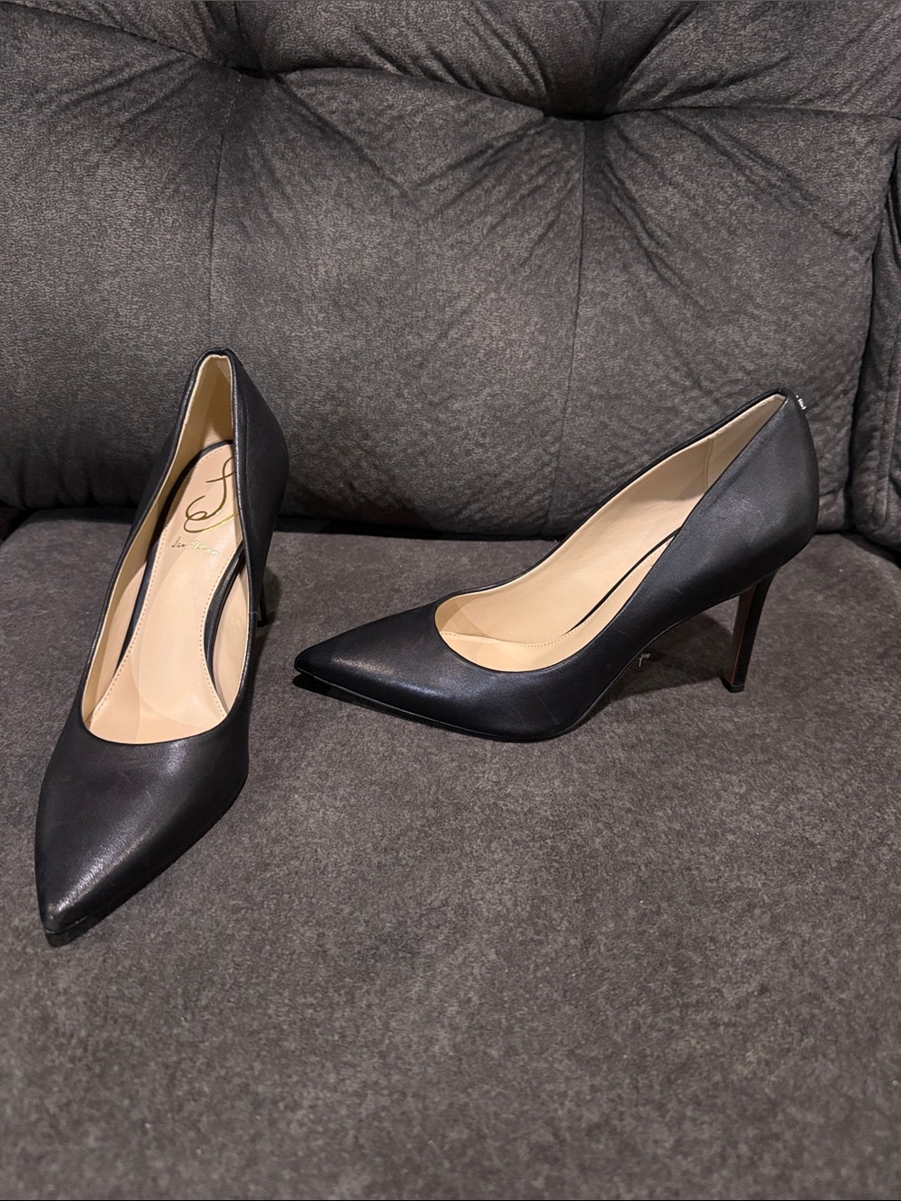 Classic Black Sam Edelman Pointed-Toe Women's Pumps